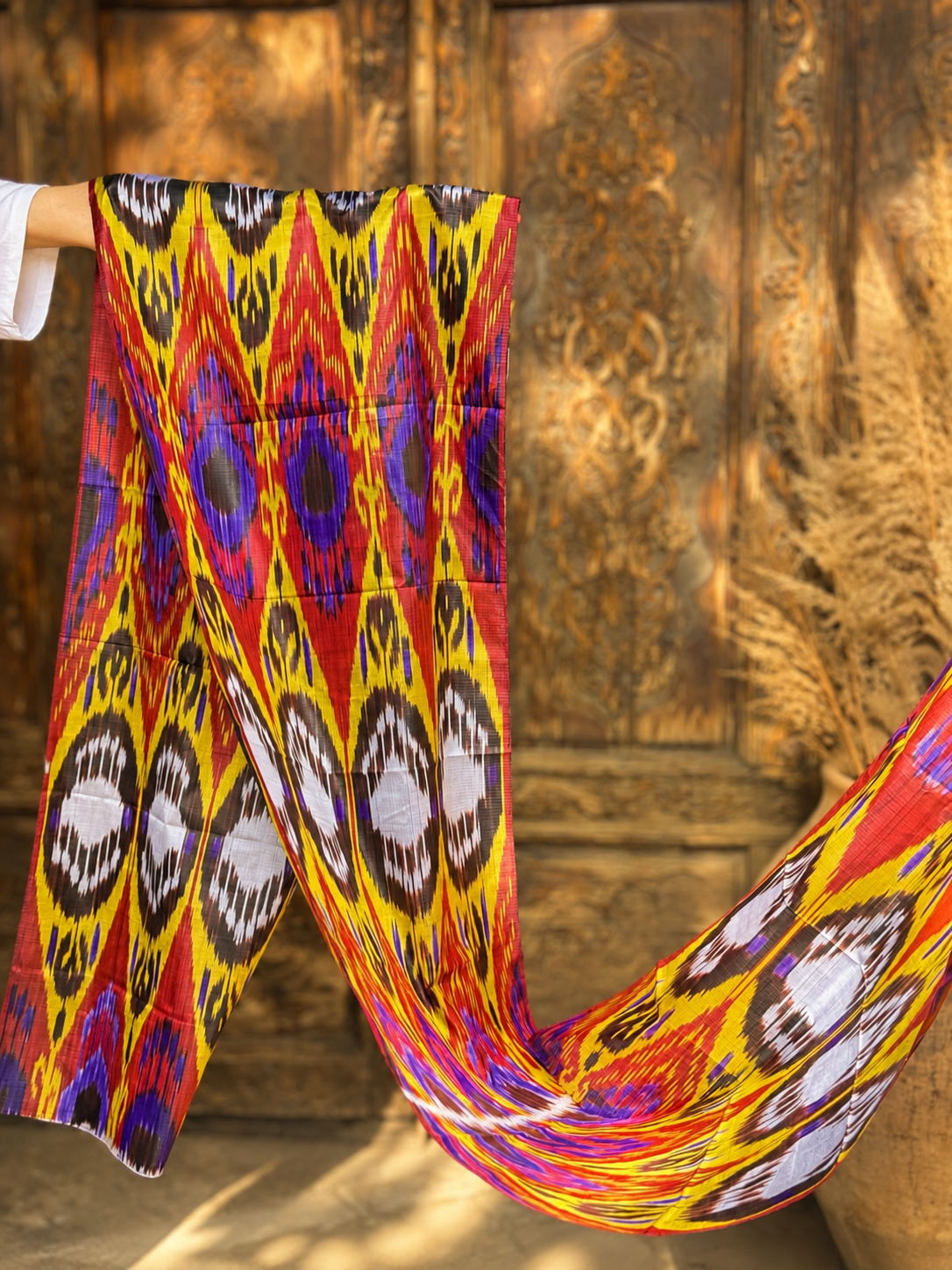 Traditional weaving process in Central Asia