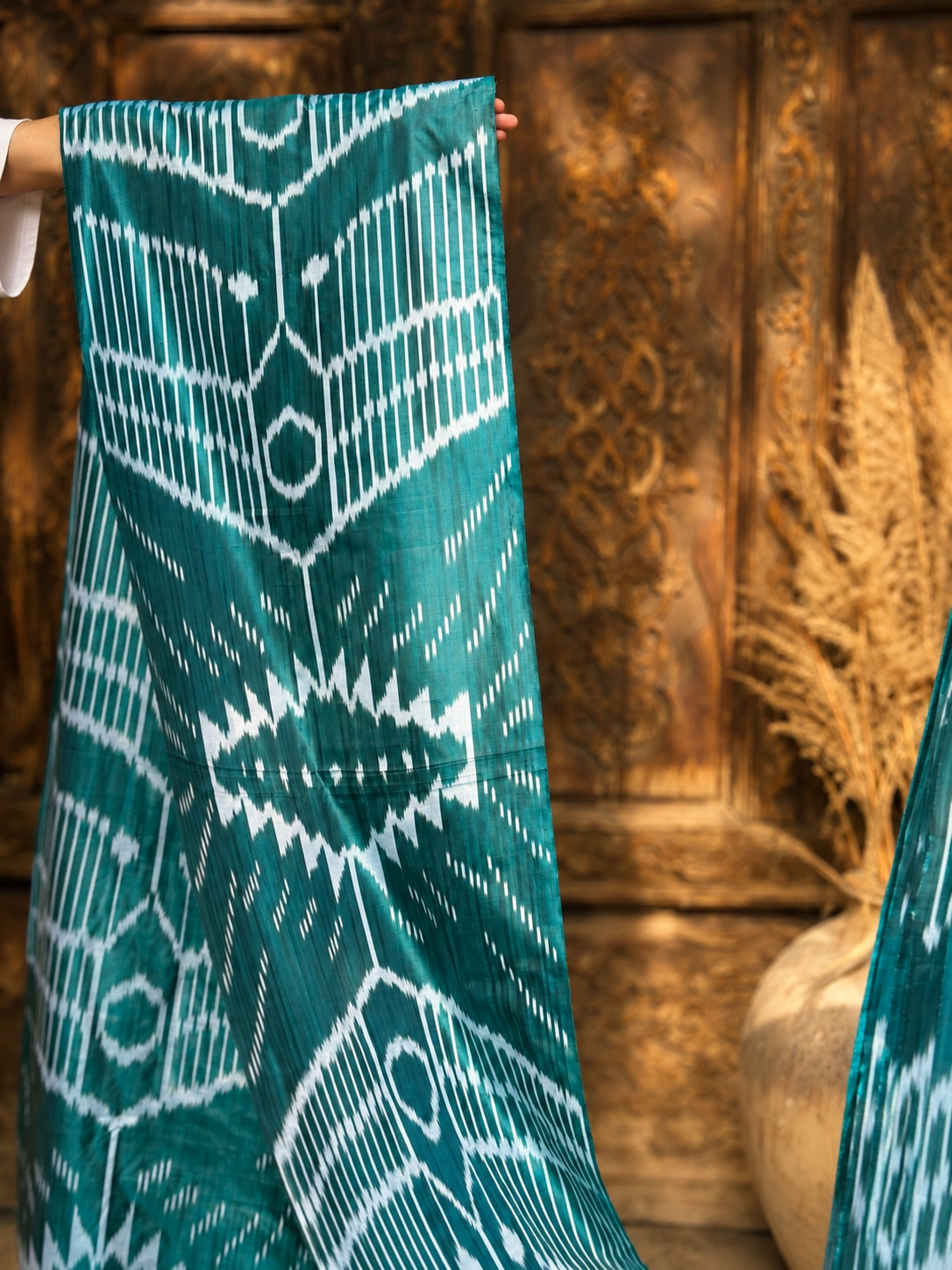 Symbolic textile signs